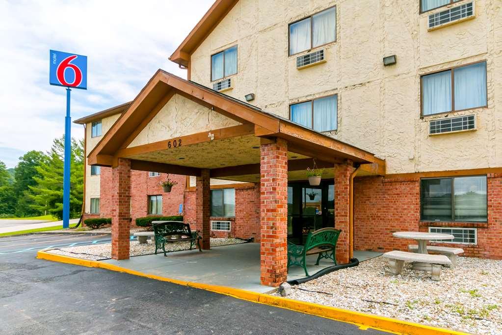 Motel 6 Morehead Ngoại thất bức ảnh